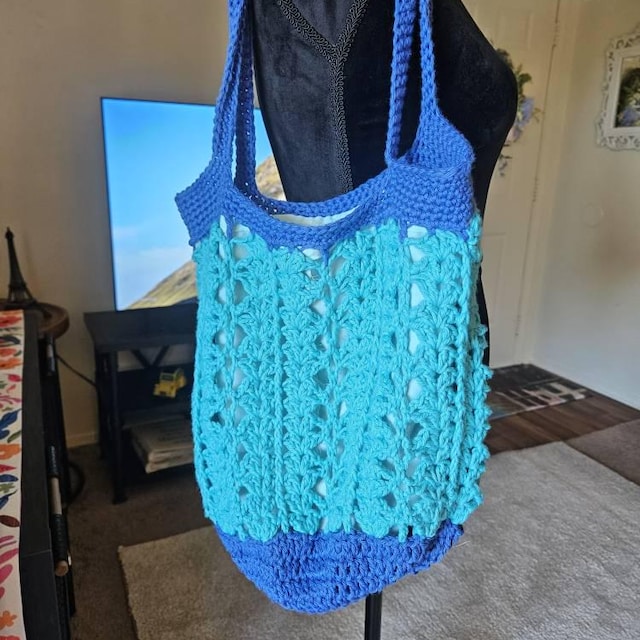 A customer's finished Willow Mesh Market Bag Crochet Pattern + Video Tutorial
