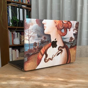 Amaris added a photo of their purchase