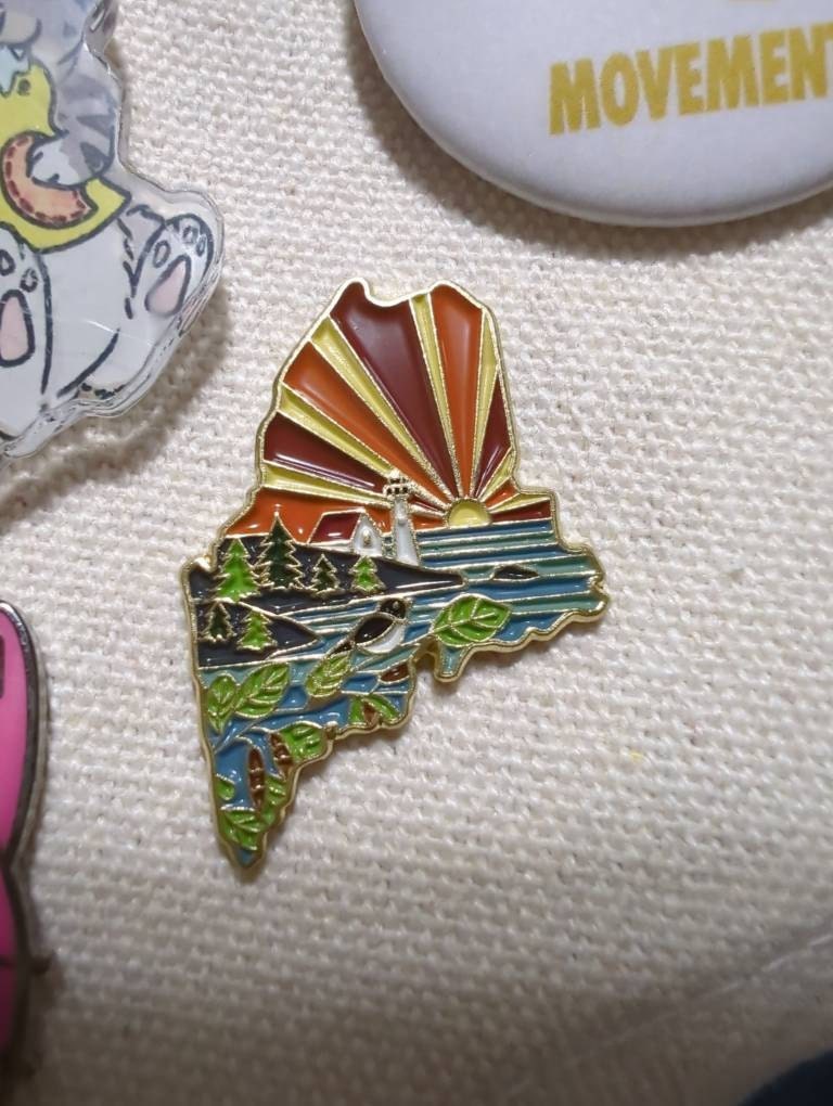 Maine Enamel Pin | Gold Soft Enamel Pin | Illustrated United States Pin | Butterfly Clasp | 1.25&quot;