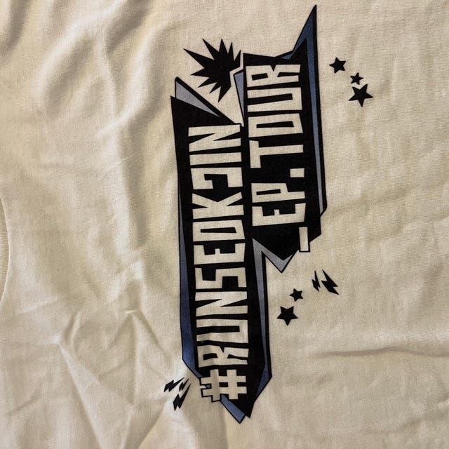 ジン ツアー コンサート ジン Tシャツ RunSeokjin エピソード