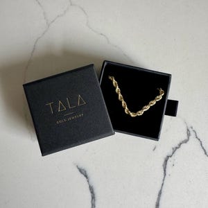 Porter added a photo of their purchase