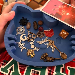 Caitlyn added a photo of their purchase