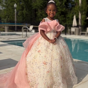 Evonna added a photo of their purchase