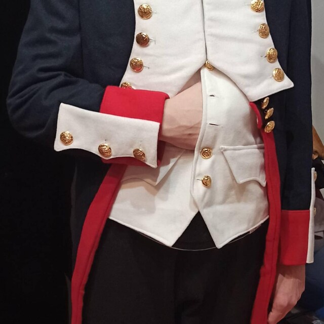 ナポレオン時代のフランス帝国軍将校用フロックコート：歴史的な軍服