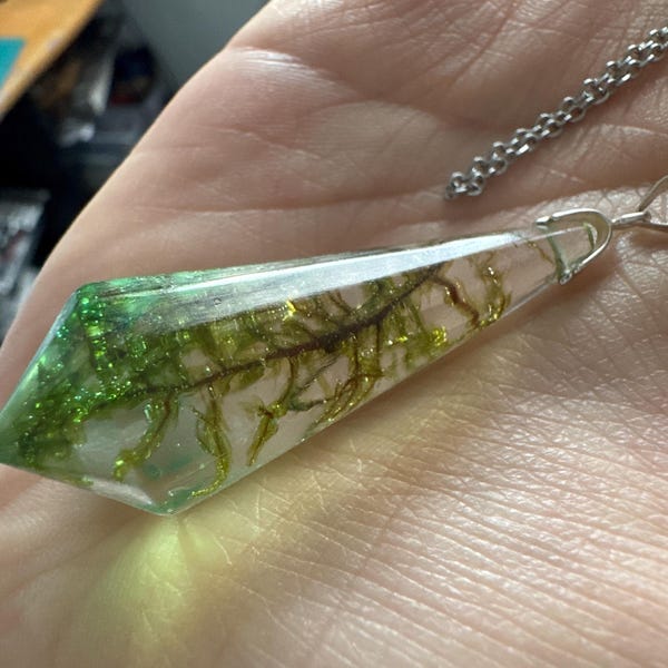 Fable Green Pendant Necklace main image 1