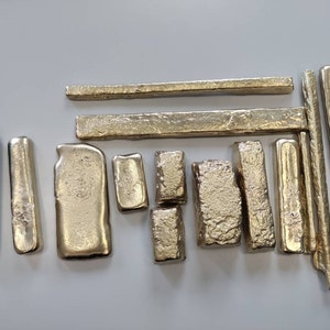 825 gramms MIX Hight Yield Telecom Gold Pins High Precious Metal Recovery  Scrap