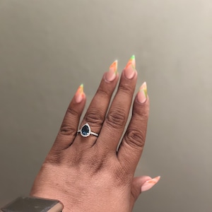 Magalie added a photo of their purchase