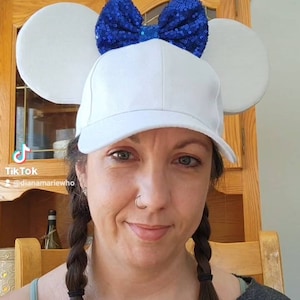Dee added a photo of their purchase