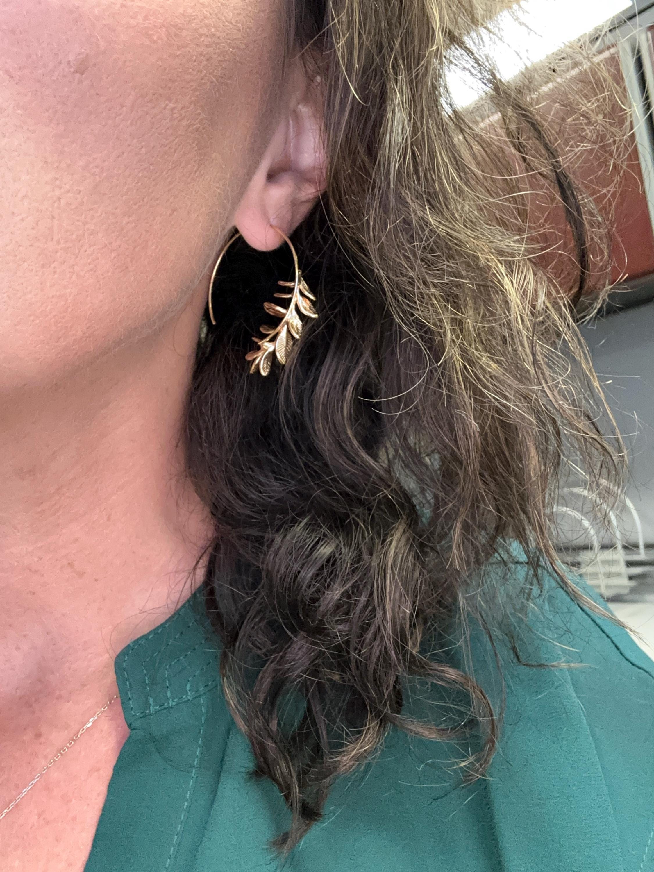 RosmarinBlatt Ohrringe, Gold Silber Blatt Ohrringe, Realistische Zweig Zweig Ohrringe, Geschenk für die beste Freundin, 30. Geburtstagsgeschenk