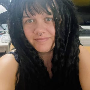 Karianne added a photo of their purchase
