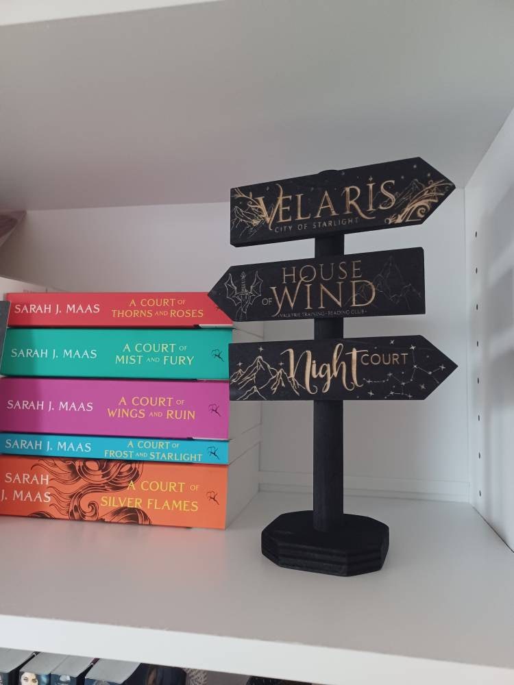 Standing Wooden Signposts, laser engraved, literary places inspired by literature: ACOMAF, Six of Crows, Nevernight...