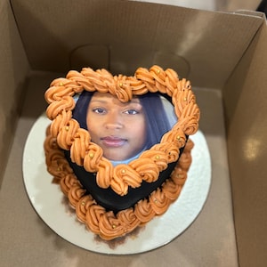 Ciania added a photo of their purchase