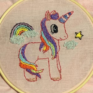 ユニコーン刺繍パターン PDF ファイル、保育園、即時ダウンロード