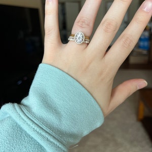 Alyssa added a photo of their purchase