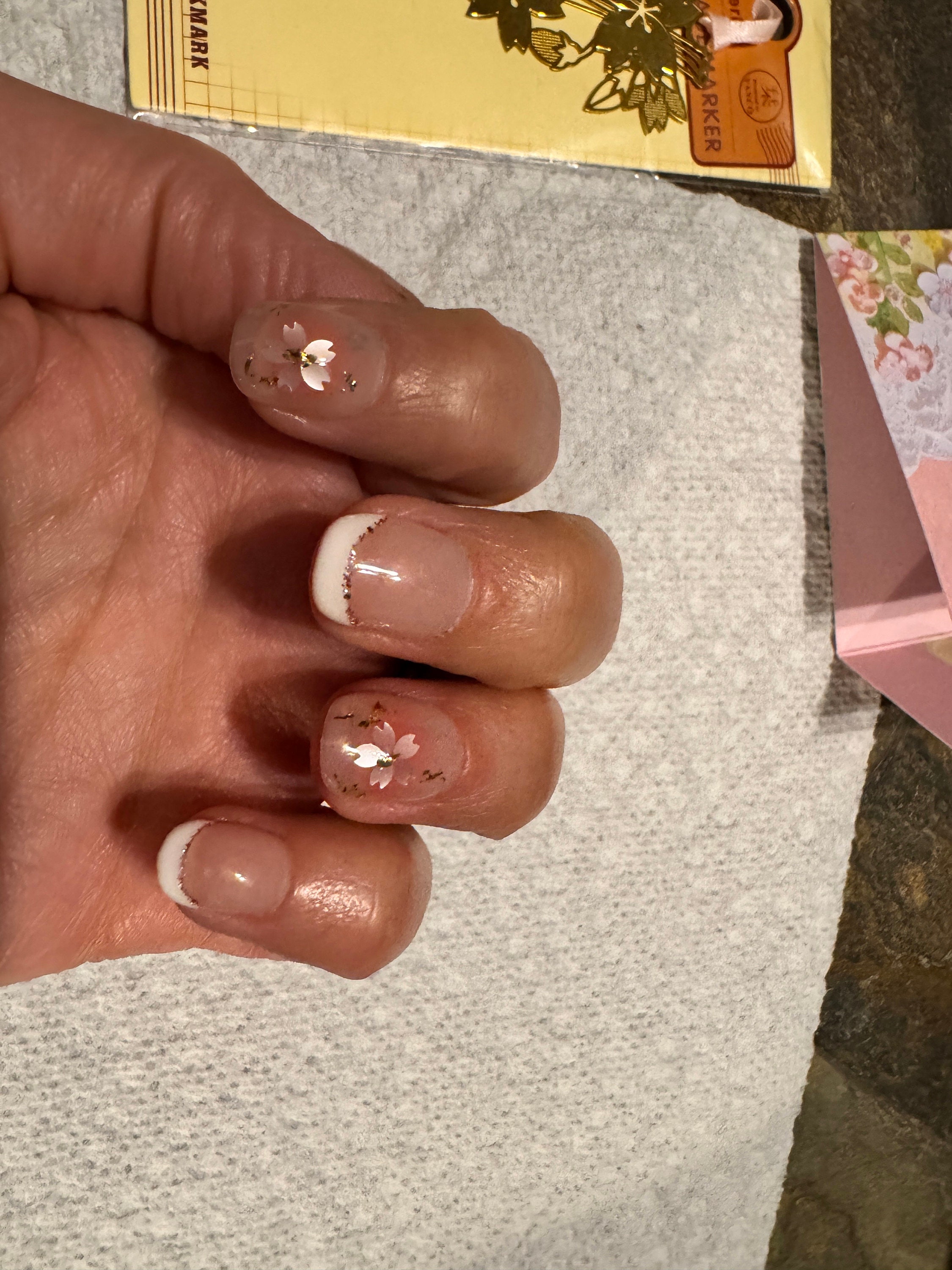 Delicate Sakura Flower Nail/Cute Short Light Pink French Tip Nail/Floral Handmade Press on Nails/Japanese Spring Nail