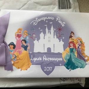 SCRAPBOOK ALBUM PERSONALISED DISNEYLAND PRINCESS AUTOGRAPH BOOK
