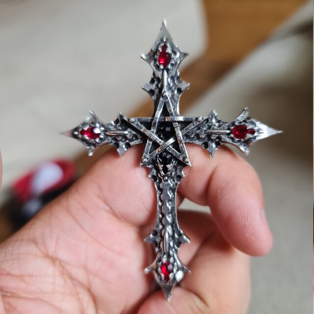 Alchemy Gothic Illuminati Cross Pendant w/Necklace : Alchemy