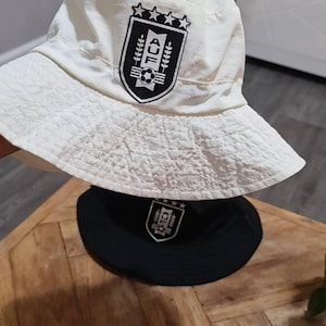 Rachel added a photo of their purchase