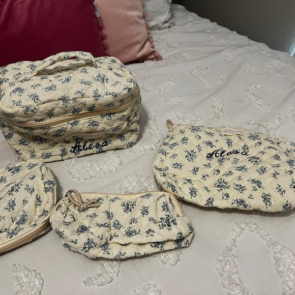 Clearly Chic Cosmetic Bag Sets