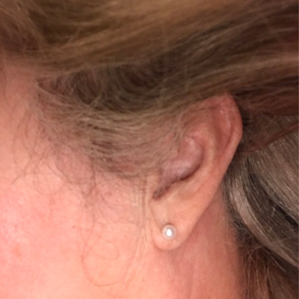 Golden Pearl Hoop Earrings main image 1
