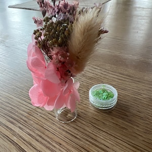 Hanna added a photo of their purchase