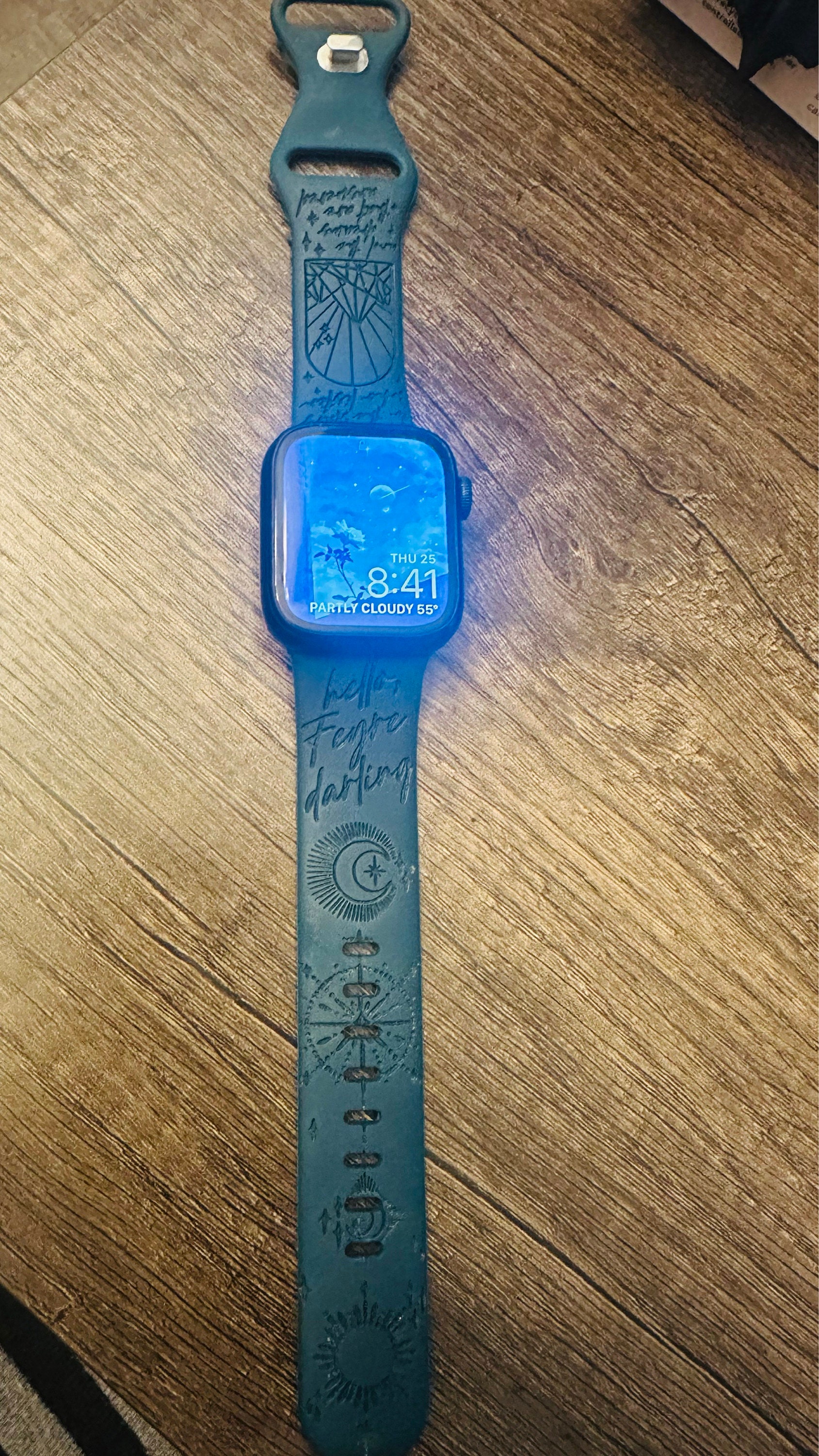 Hello Feyre Darling, Apple Watch, Acotar