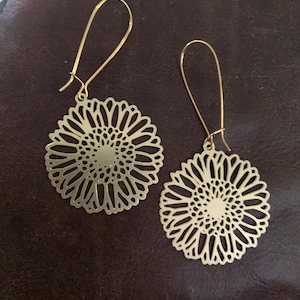 Laura added a photo of their purchase