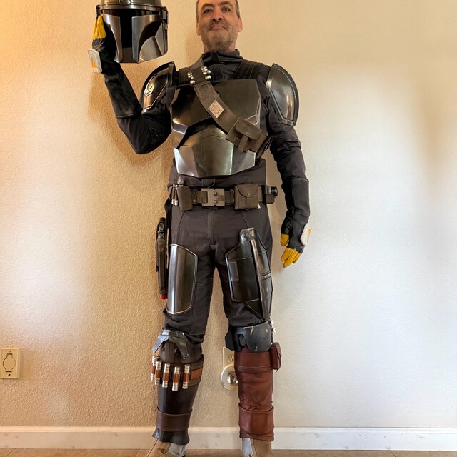 マンダロリアン・ベスカー・アーマー - Etsy 日本