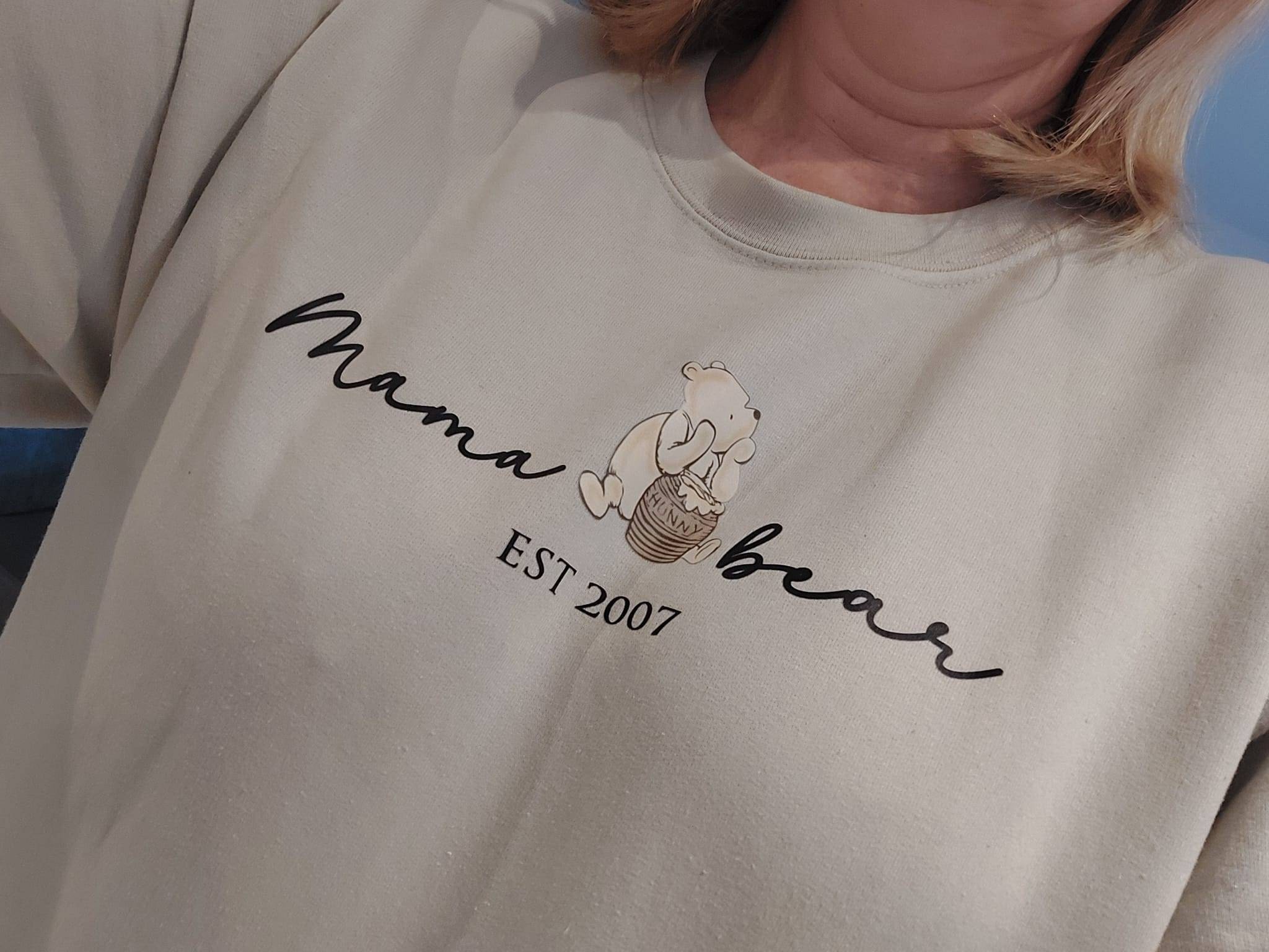 Mama Bear Sweatshirt. Personalised Mum Sweatshirt with children&#39;s names. Winnie the Pooh Sweatshirt  gift for Mum. Mama Bear Jumper.