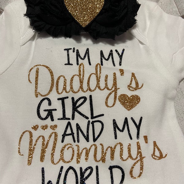 Girls White & Pink I'm My Daddy's Girl Bib B5304
