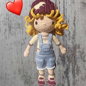 Mariana added a photo of their purchase
