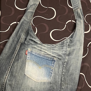 GERALDINE added a photo of their purchase