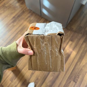 emily adicionaram uma foto da sua compra
