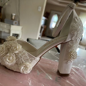 Bridal Shoes Thick and High Heeled Lace Embroidered Wedding - Etsy