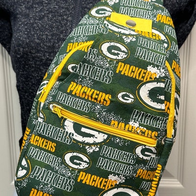 NFL GREEN BAY Packers Weathered Look Print Football 100% Cotton Fabric ...