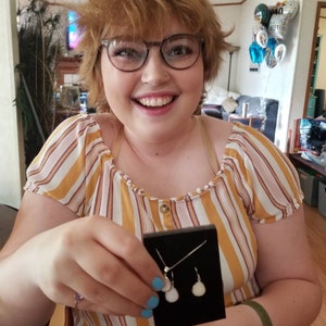 Kim added a photo of their purchase