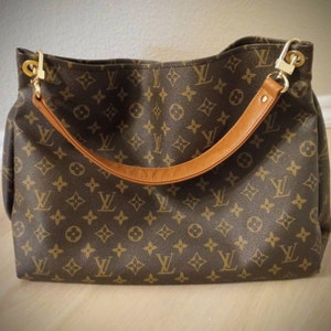Natalie added a photo of their purchase