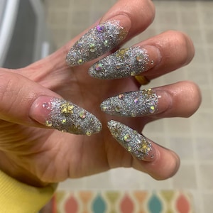 Victoria added a photo of their purchase