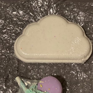 Etsy のお客さま さんが購入した商品の写真を追加しました