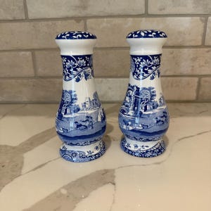 Vintage Spode Blue Italian Pair Tall Salt and Pepper Shakers H16cm