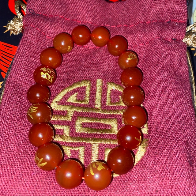 Ninja Kanji Red Agate Onyx Bracelet for Men and Women Ninja Kanji Red Agate Onyx Bracelet for Men and Women