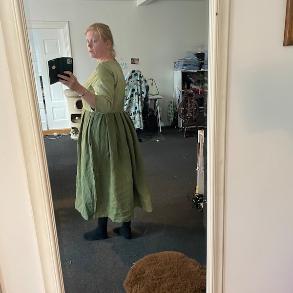 Women's Dress Sewing Pattern, Beginner Friendly Linen Dress PDF Pattern