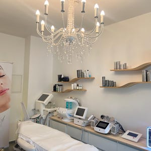 Candleatelier.Store added a photo of their purchase