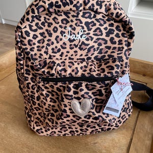 Leopard Print Backpack With Gold Heart, Backpack  display picture 3