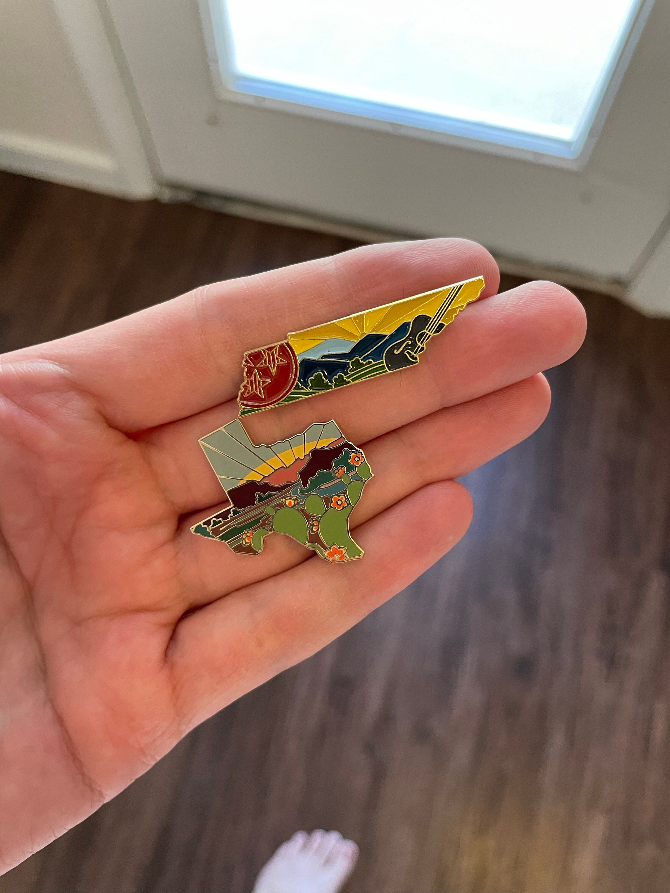 Tennessee Enamel Pin | Gold Soft Enamel Pin | Illustrated United State Pin | Butterfly Clasp | 1.25&quot;