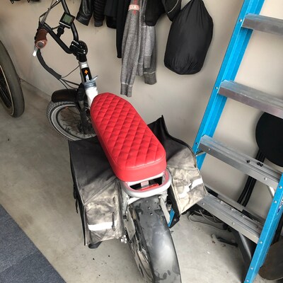 radrunner seat replacement
