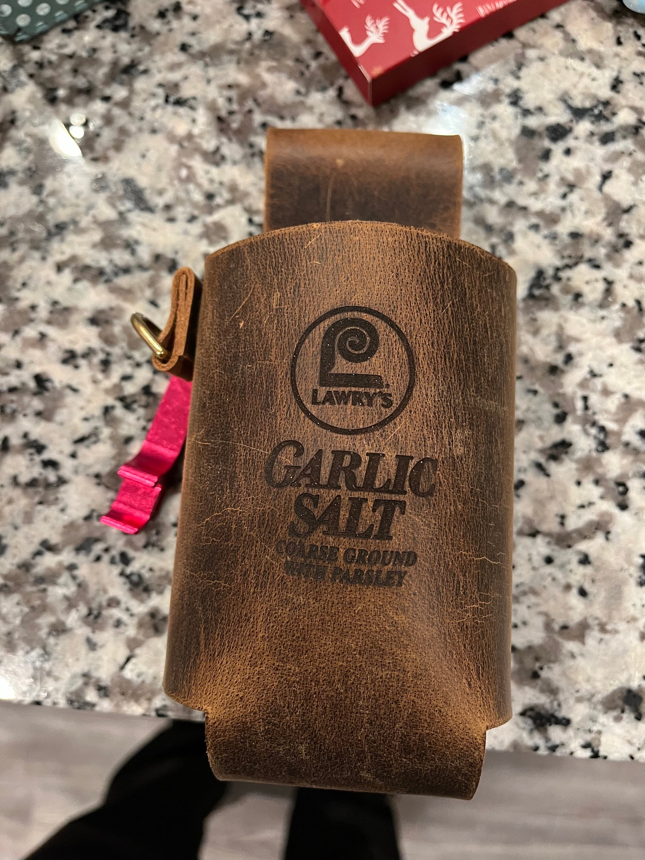 Personalized thick full grain leather beer holster , distressed leather cowboy holster bottle belt holder - Z07-L05BRH