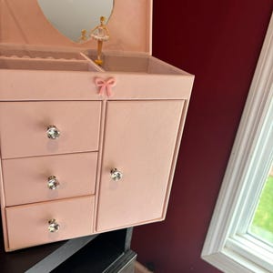 Lindsey added a photo of their purchase