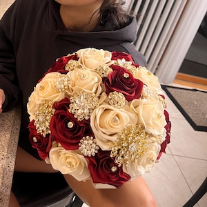 Dark Red and Champagne Bouquet Dark Red and Champagne Bridal  display picture 1
