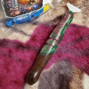 Elesbia added a photo of their purchase